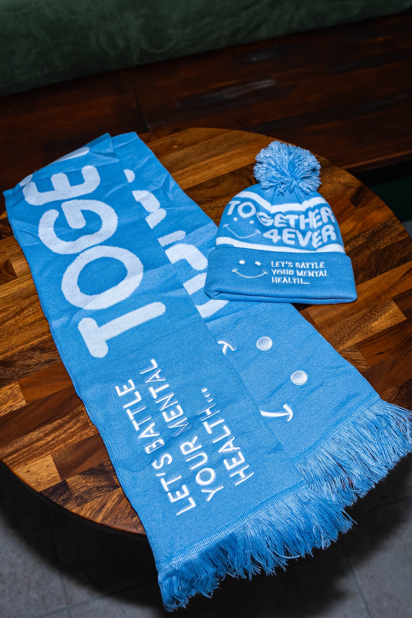 4EVER SCARF - BLUE & WHITE