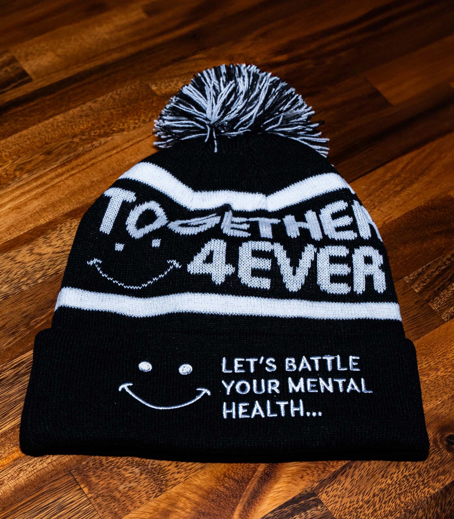 4EVER BEANIE - BLACK & WHITE