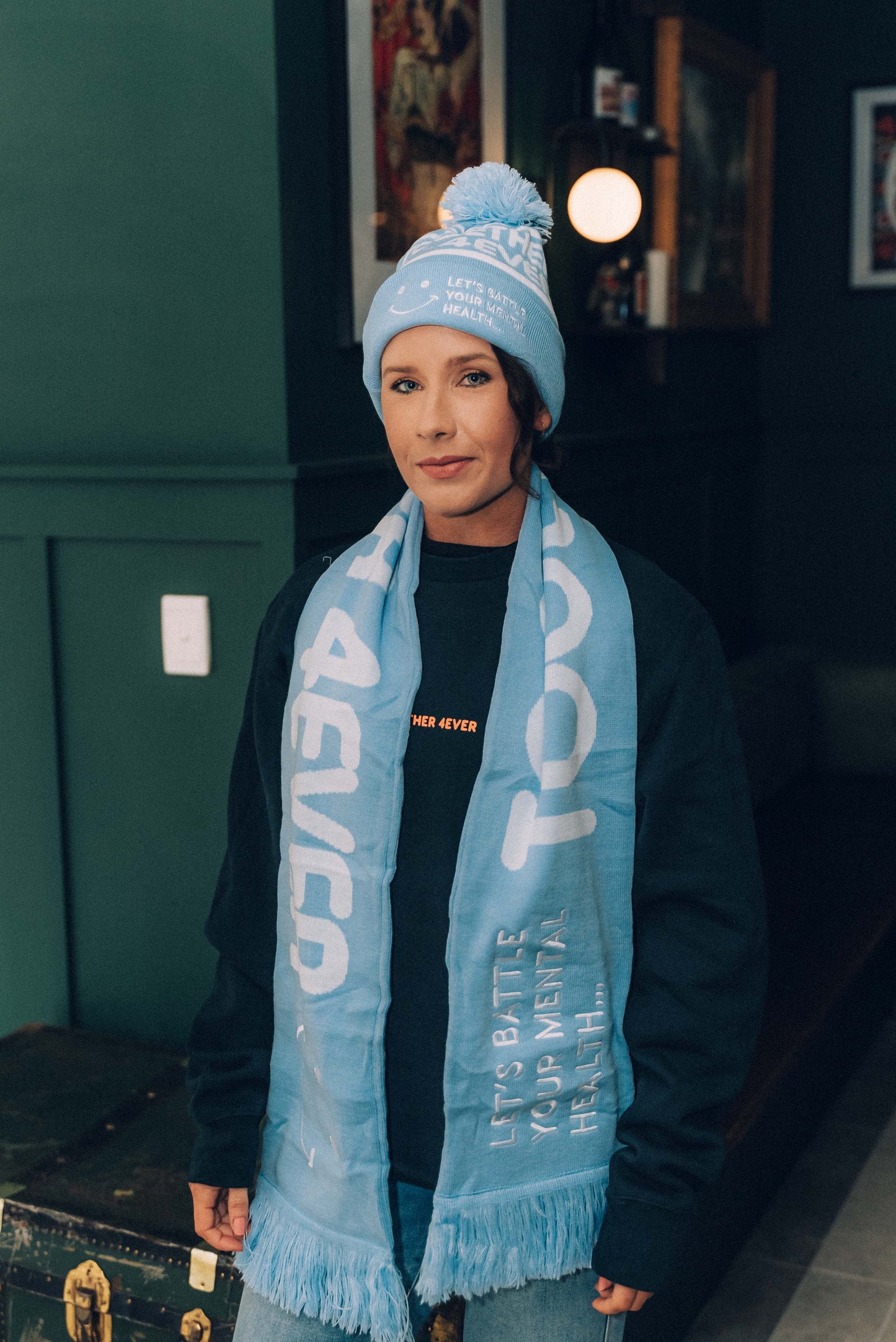 4EVER SCARF - BLUE & WHITE