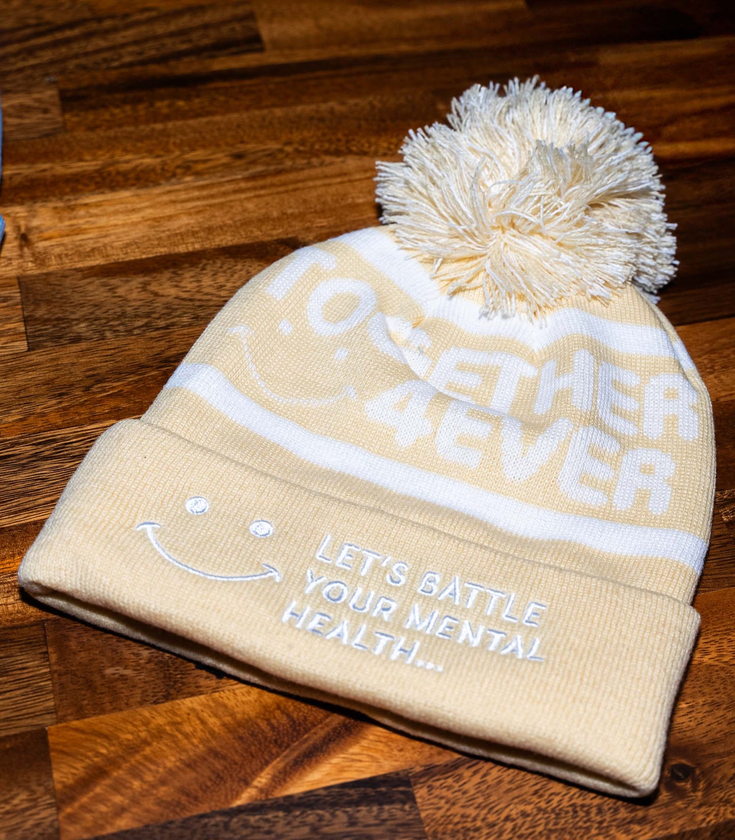 4EVER BEANIE - TAN & WHITE